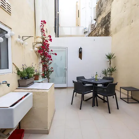 1br Townhouse Escape * 斯利马