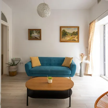 1br Townhouse Escape *