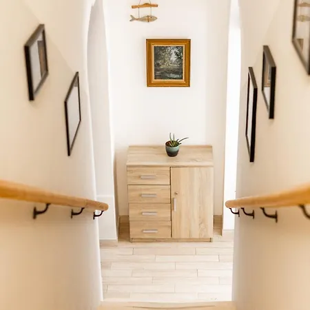 1br Townhouse Escape * 斯利马