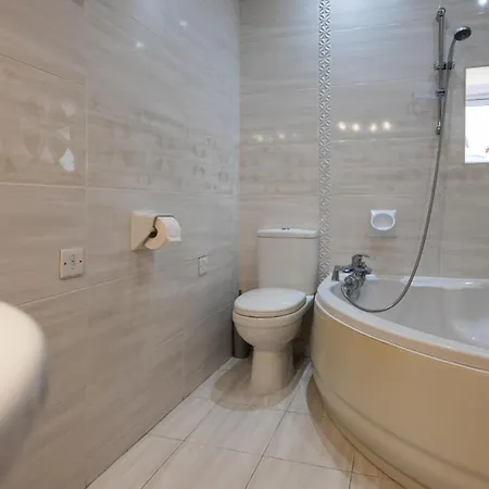 1br Townhouse Escape 度假居 *