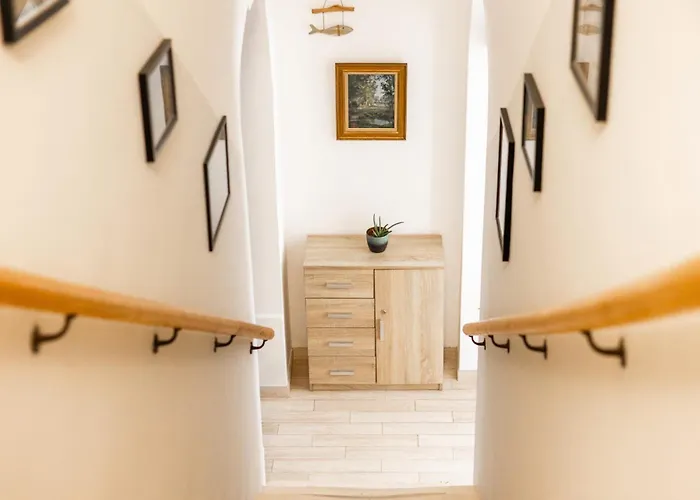 1br Townhouse Escape * Слима