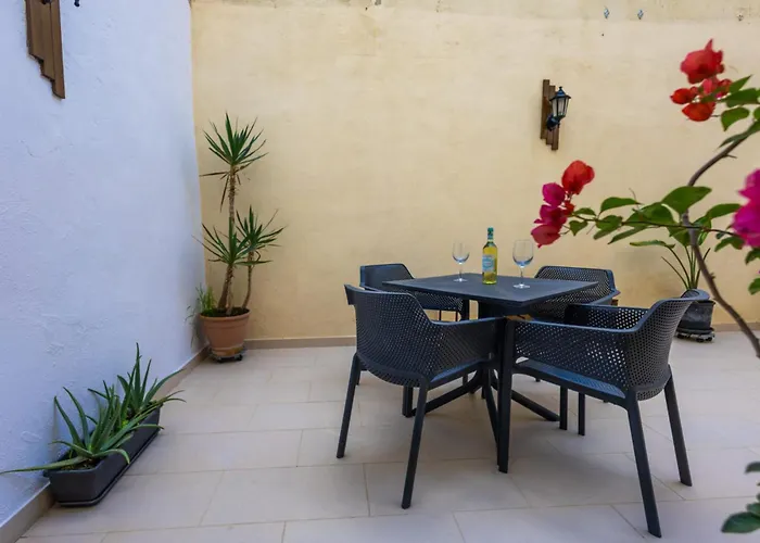 1br Townhouse Escape *